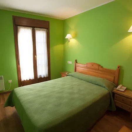 Monteverde Gasthuis Onís