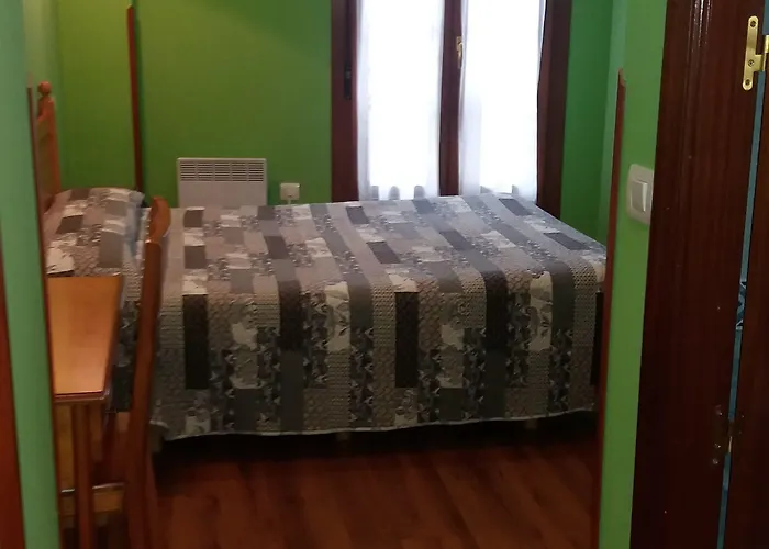 Pensión Monteverde 3*