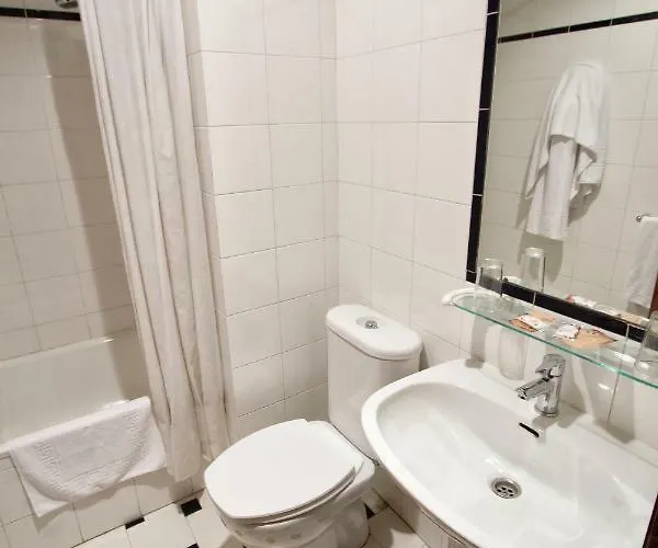 Gasthuis Monteverde 3*