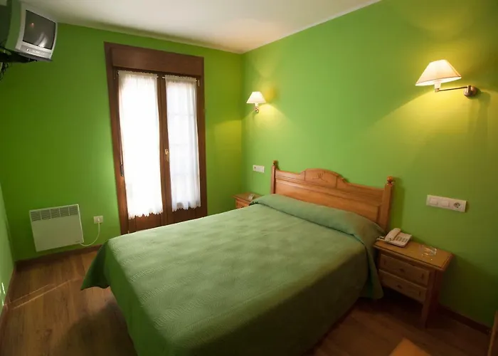 Monteverde Gasthuis Onís